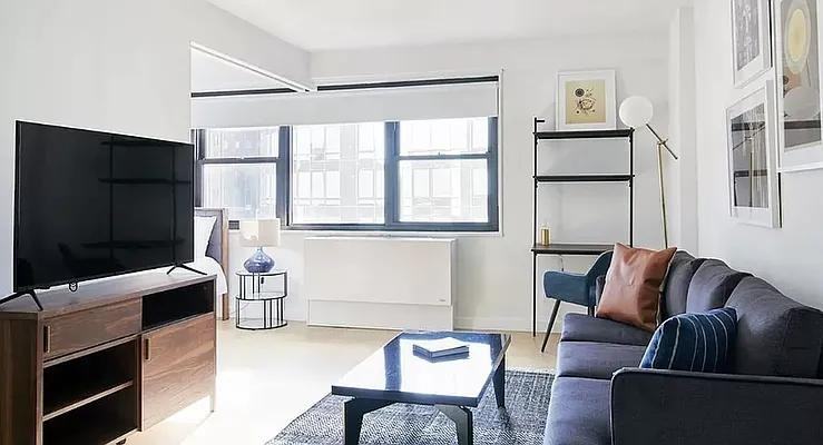 E 39th St #23E - Photo 3 of 20