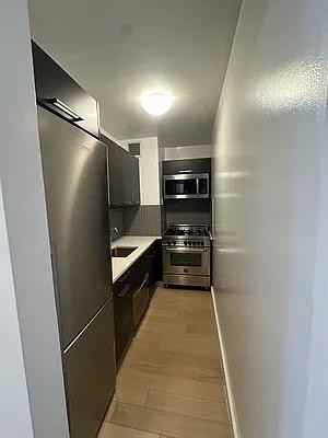 E 39th St #23E - Photo 5 of 20