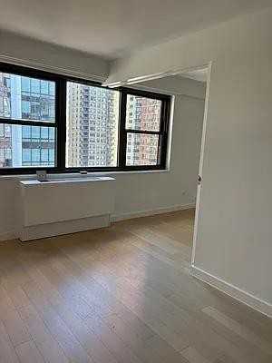 E 39th St #23E - Photo 6 of 20