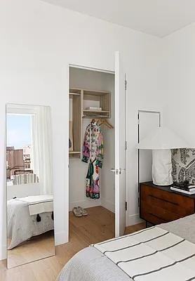 W 43rd St #9H - Photo 5 of 20