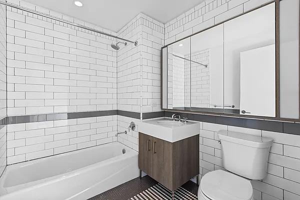 W 38th St #PH3B - Photo 6 of 20