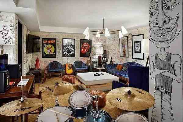 W 38th St #PH3C - Photo 6 of 11