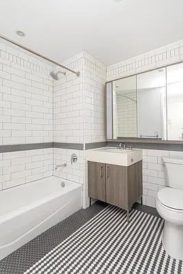 W 38th St #28D - Photo 5 of 20