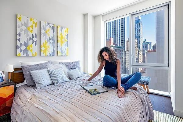 W 31st St #41E - Photo 6 of 20