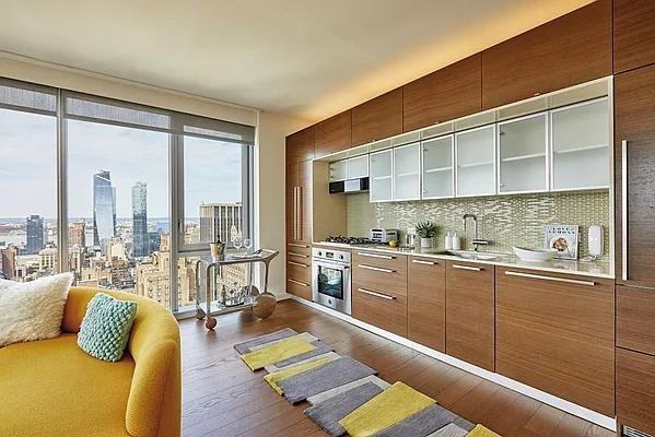 W 31st St #30I - Photo 2 of 20