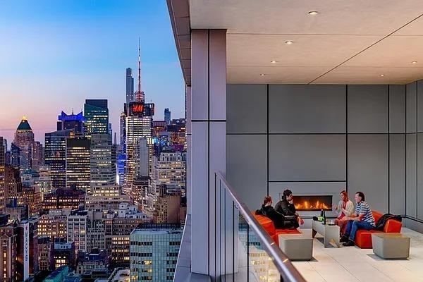 W 31st St #31A - Photo 6 of 20