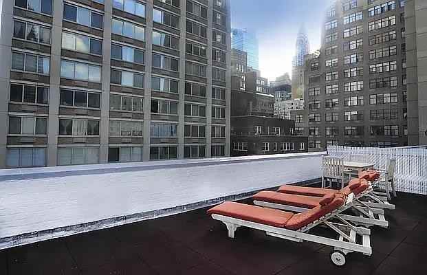 E 46th St #3V - Photo 4 of 20