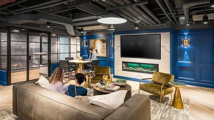 E 48th St #9Z - Photo 7 of 14