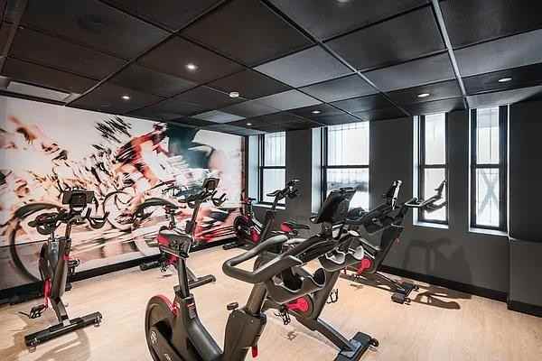 E 48th St #9Y - Photo 7 of 13