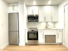 E 48th St #7C - Photo 1 of 1