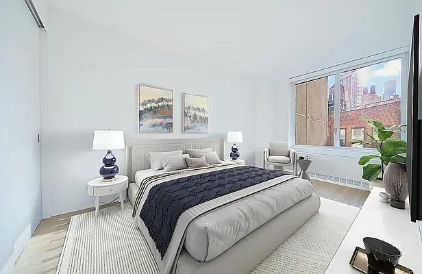 W 37th St #815 - Photo 2 of 20