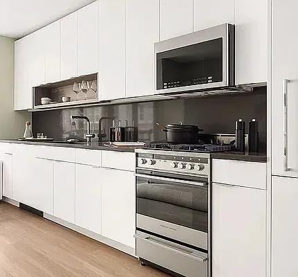 W 37th St #2312A - Photo 3 of 20