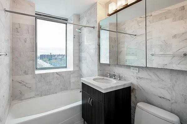 Gold St #PHW - Photo 4 of 17