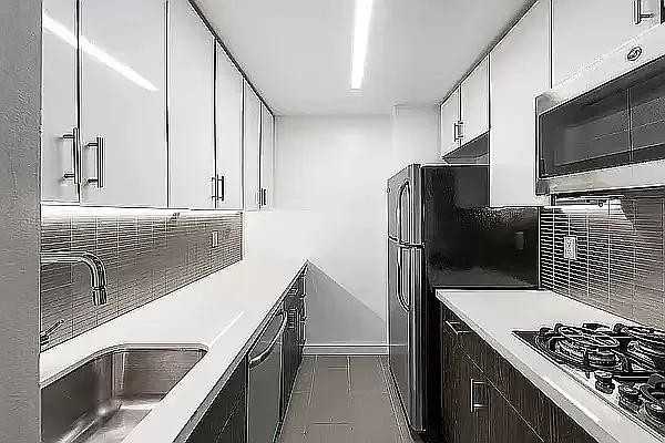 Lexington Ave #3A - Photo 5 of 20