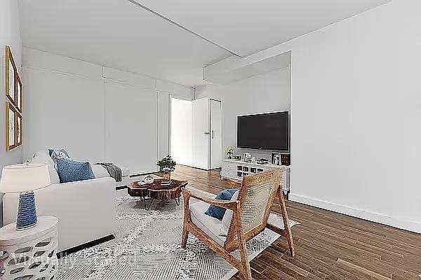 Lexington Ave #4B - Photo 2 of 20