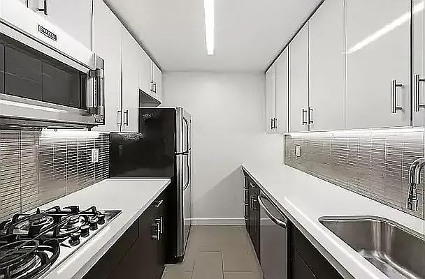 Lexington Ave #4B - Photo 4 of 20