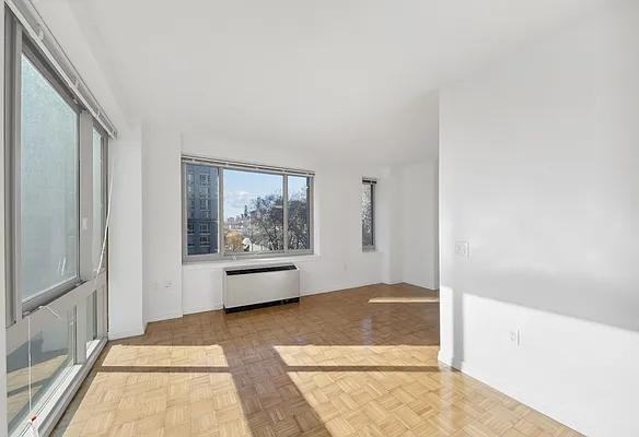 Main St #1010 - Photo 4 of 20