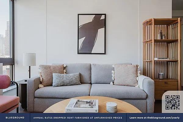 W 56th St #2007 - Photo 3 of 20