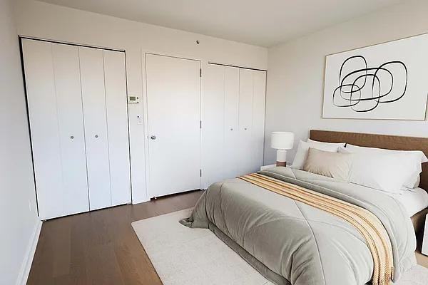 W 56th St #2206 - Photo 5 of 20