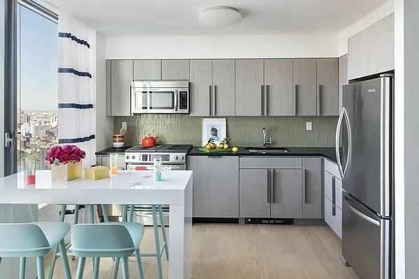 Ashland Pl #37D - Photo 3 of 20