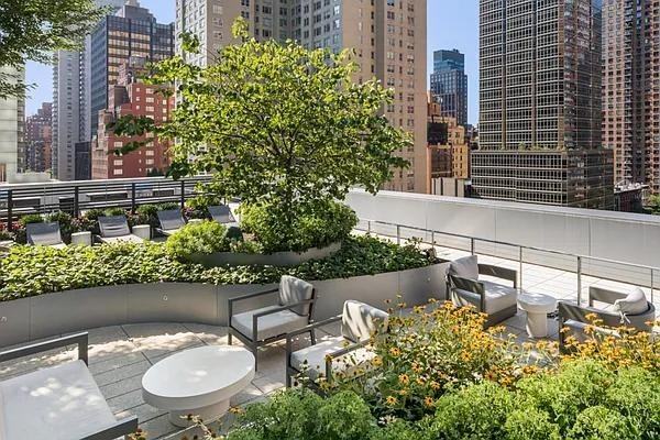 2nd Ave #11C - Photo 6 of 12