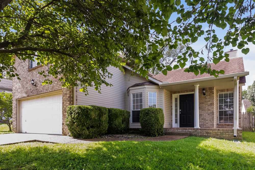 3308 Milbridge Dr - Photo 4 of 17