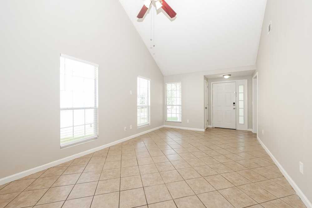 3308 Milbridge Dr - Photo 6 of 17