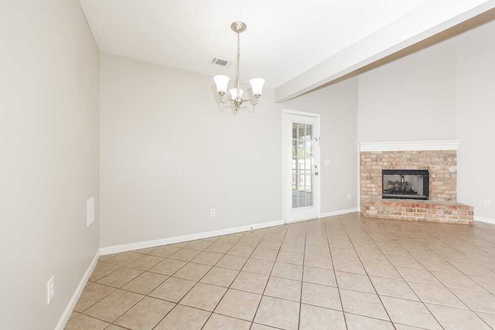 3308 Milbridge Dr - Photo 7 of 17