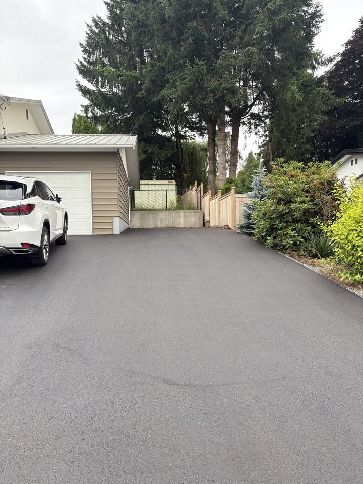 34504 Donlyn Avenue - Photo 2 of 29