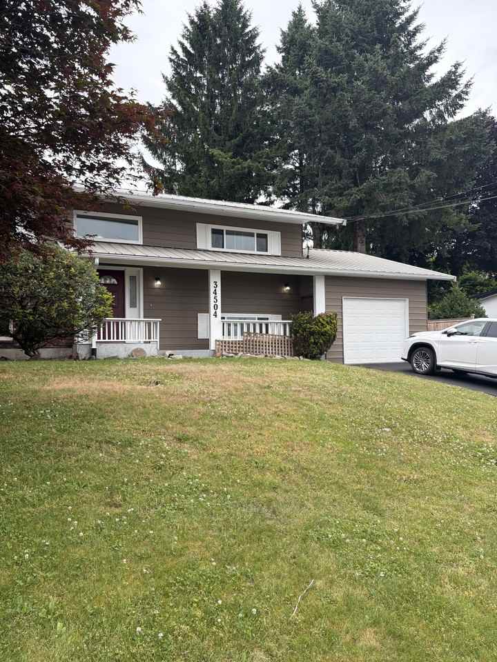 34504 Donlyn Avenue - Photo 3 of 29