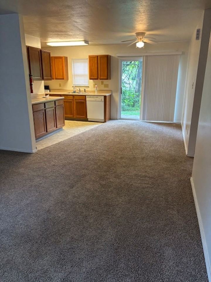 1304 N Kinser Pike - Photo 2 of 11