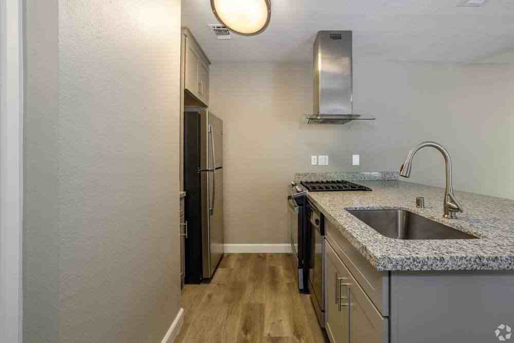 300 Bel Air Dr - Photo 5 of 21
