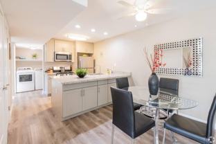 300 Bel Air Dr - Photo 1 of 1