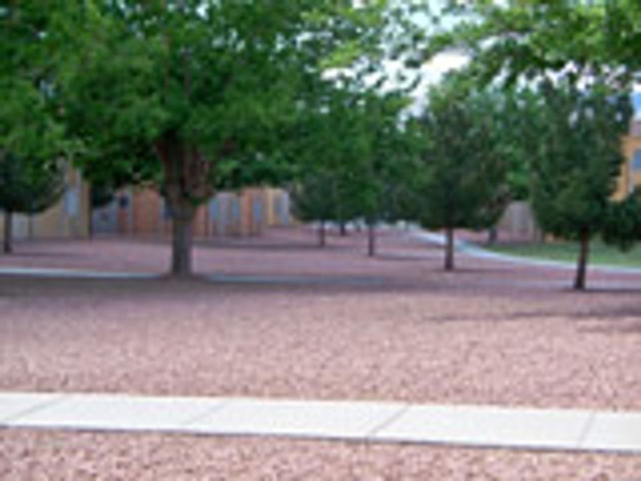 Greenbriar Manor Apartments - Photo 4 of 10