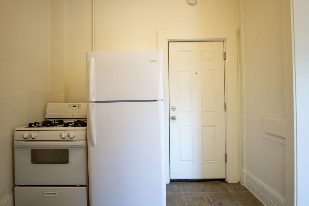 2044 N Kilpatrick St #214 - Photo 7 of 16