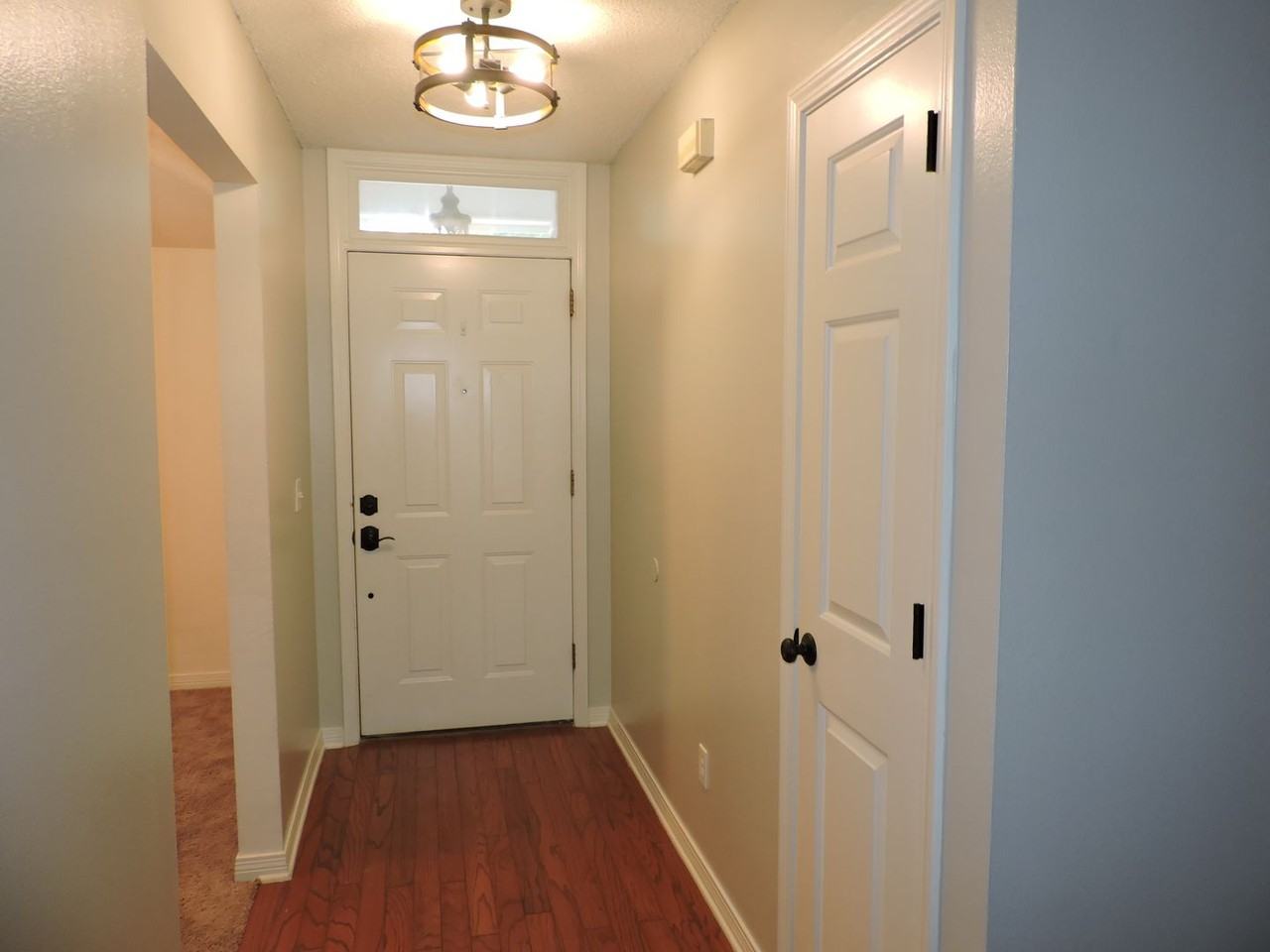 3002 Constantine Rd - Photo 3 of 31