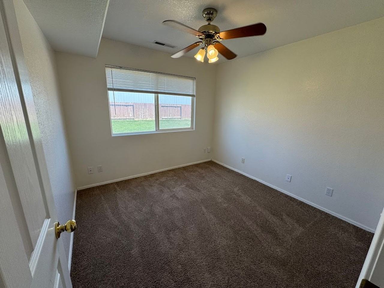 32 N 4125 W - Photo 6 of 18