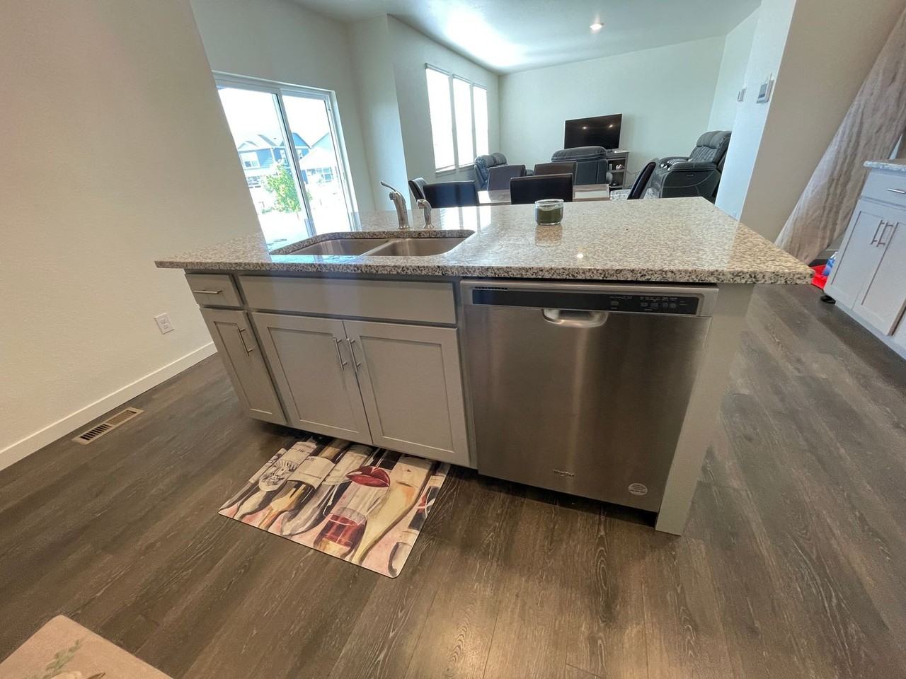 2224 Rosette Ln - Photo 6 of 38