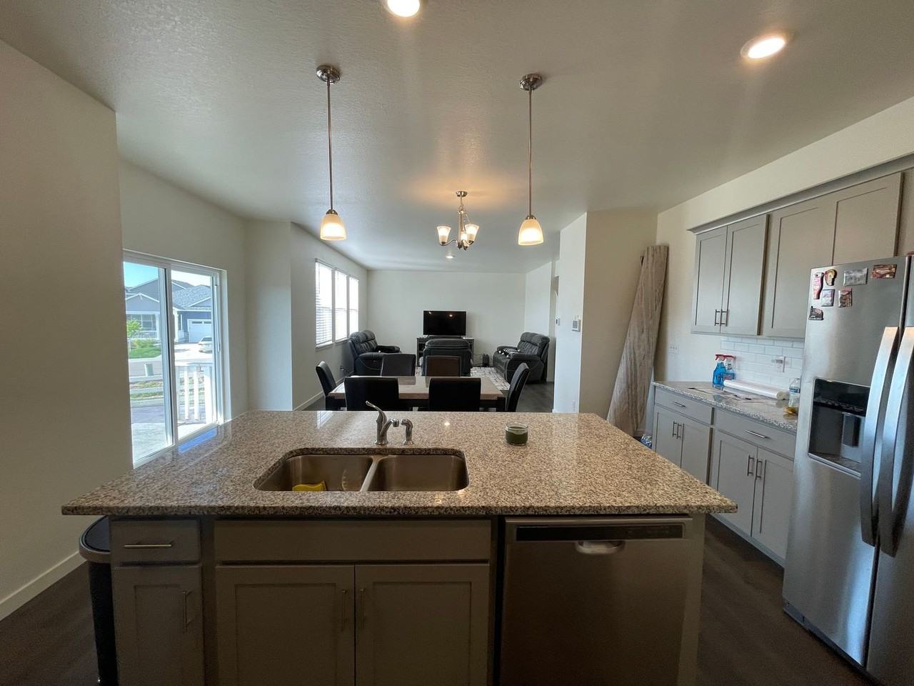 2224 Rosette Ln - Photo 7 of 38