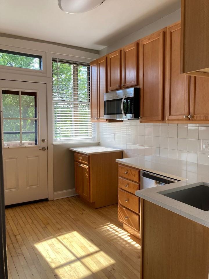 1501 Greenview Apartments Inc. - Photo 2 of 20