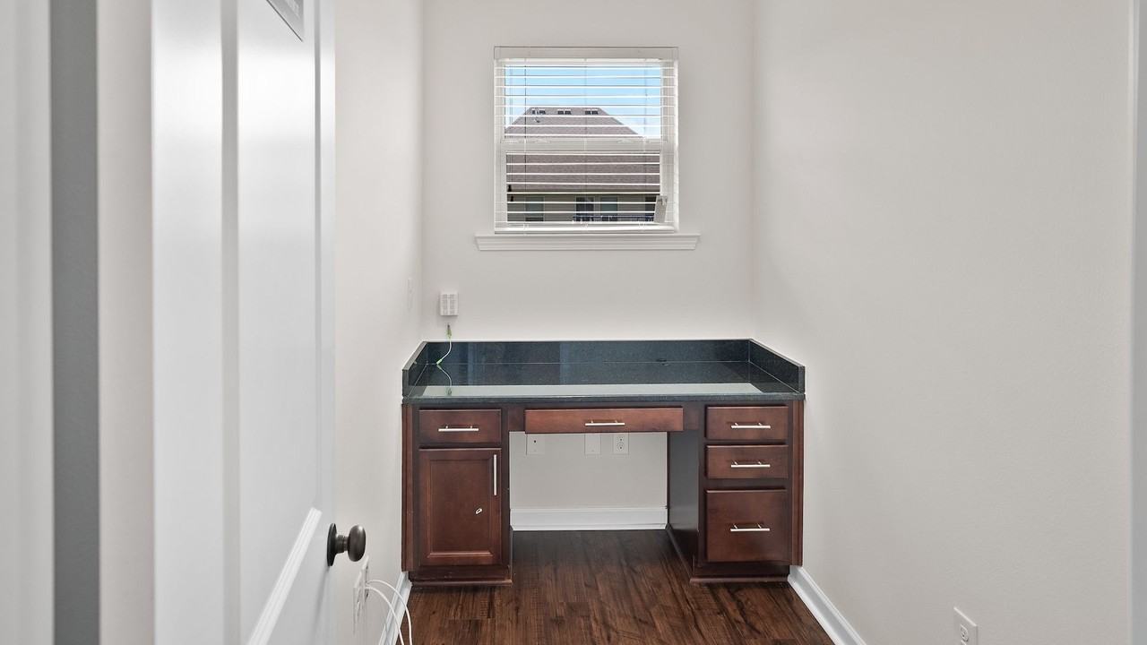 1045 Gentle Wind Dr - Photo 7 of 11