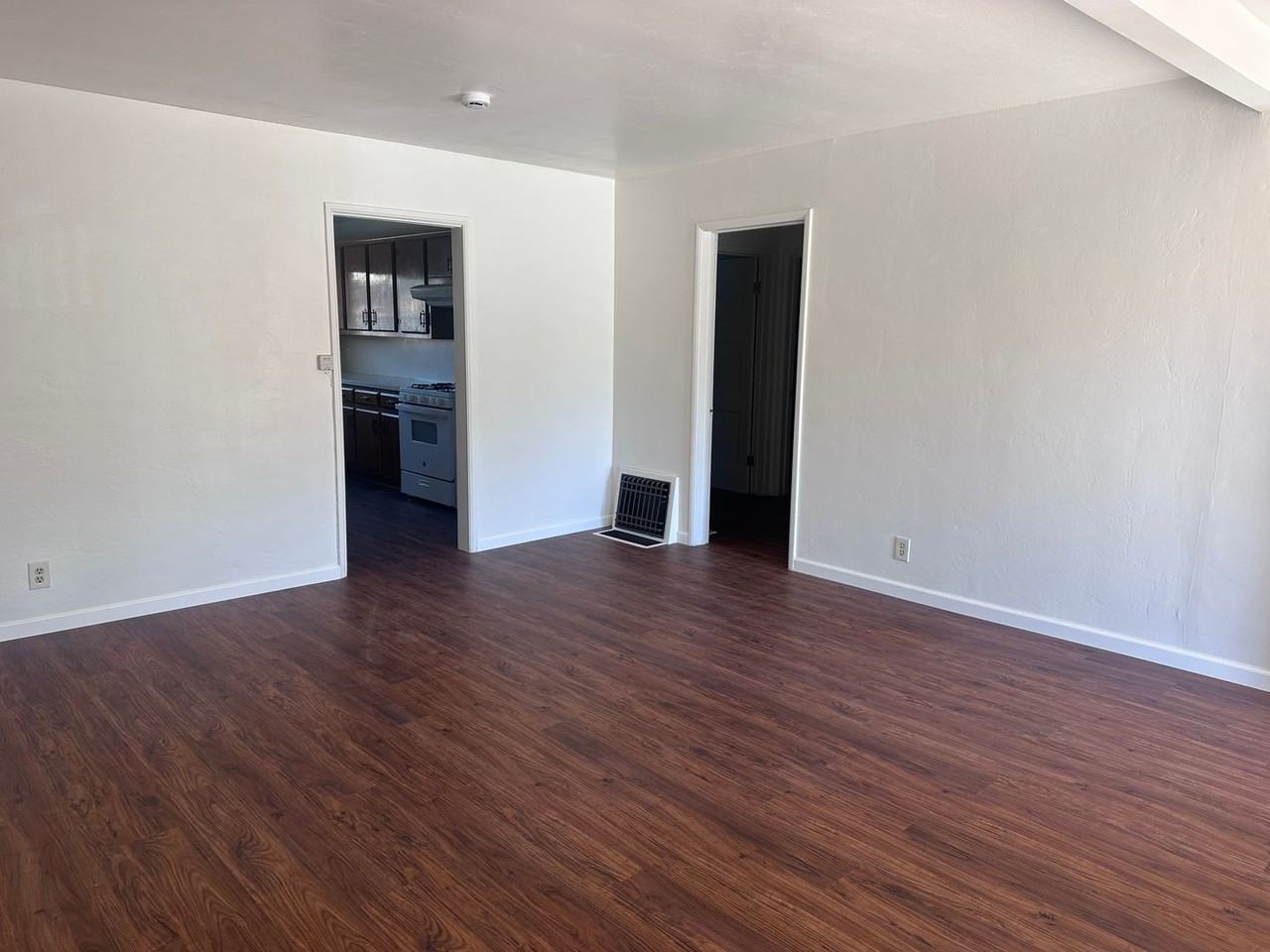 331 West 14th Street - Photo 2 of 13