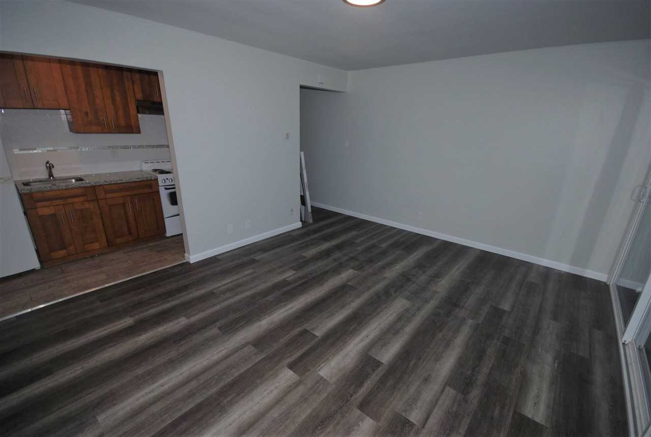 1427 El Camino Real - Photo 3 of 23