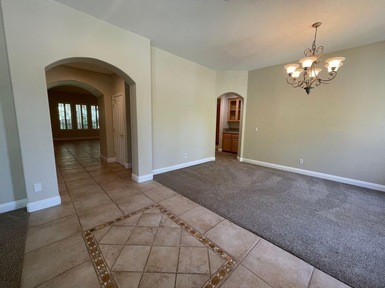 1124 Widgeon Ct - Photo 2 of 27