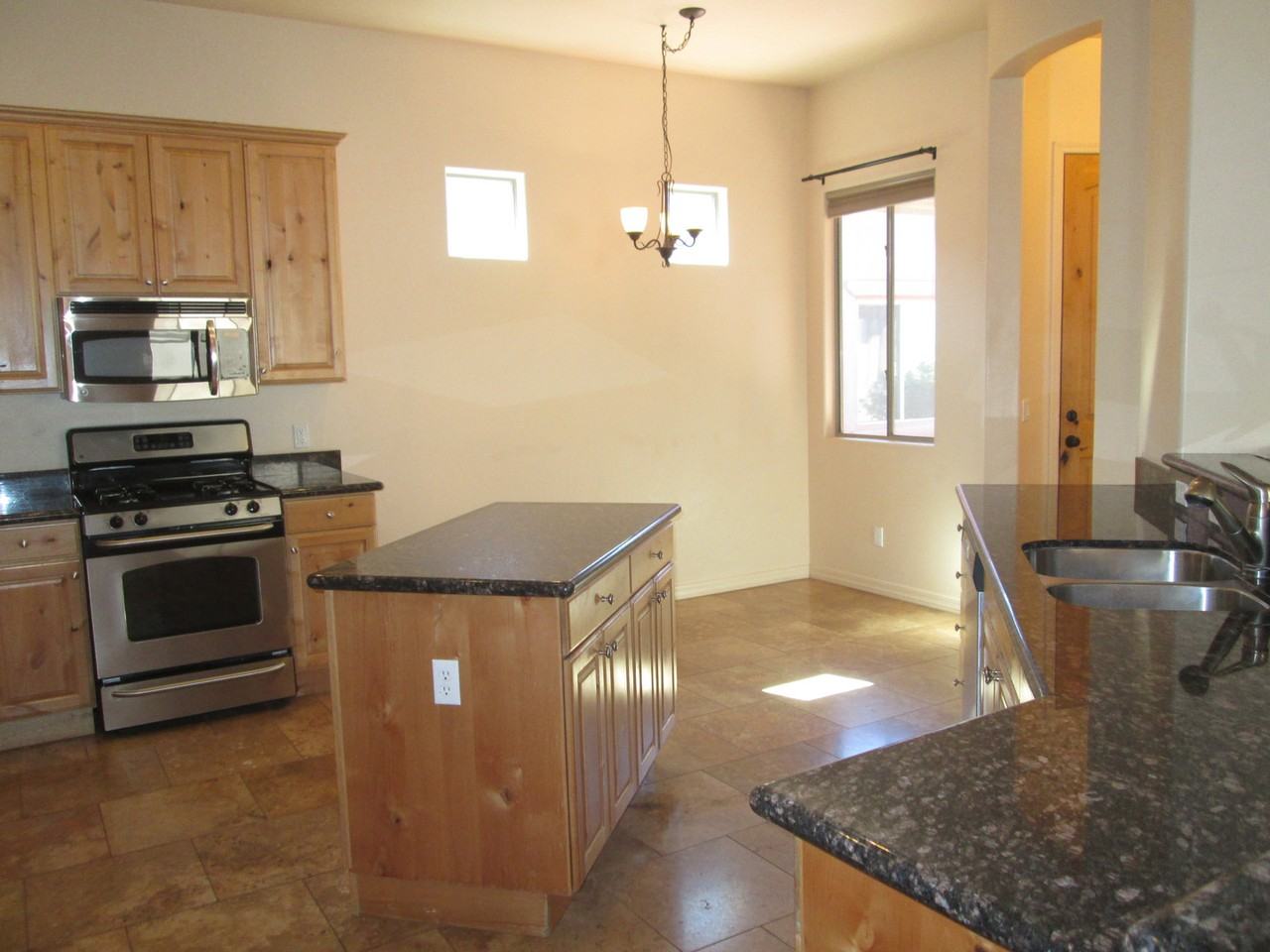 200 Bell Creek Way - Photo 7 of 25