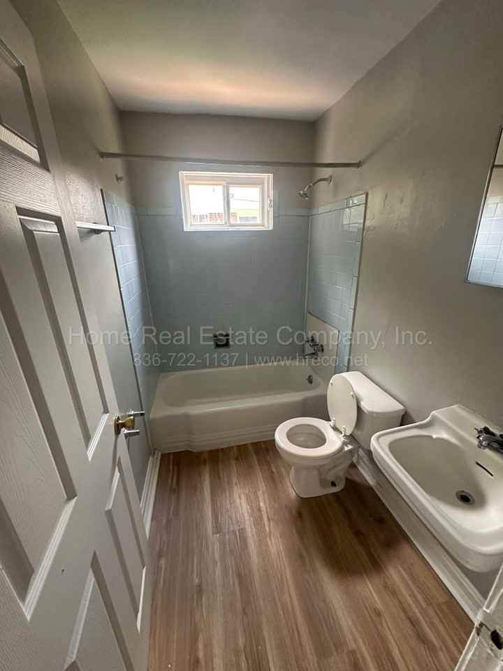1443 Clark Ave #A - Photo 3 of 6