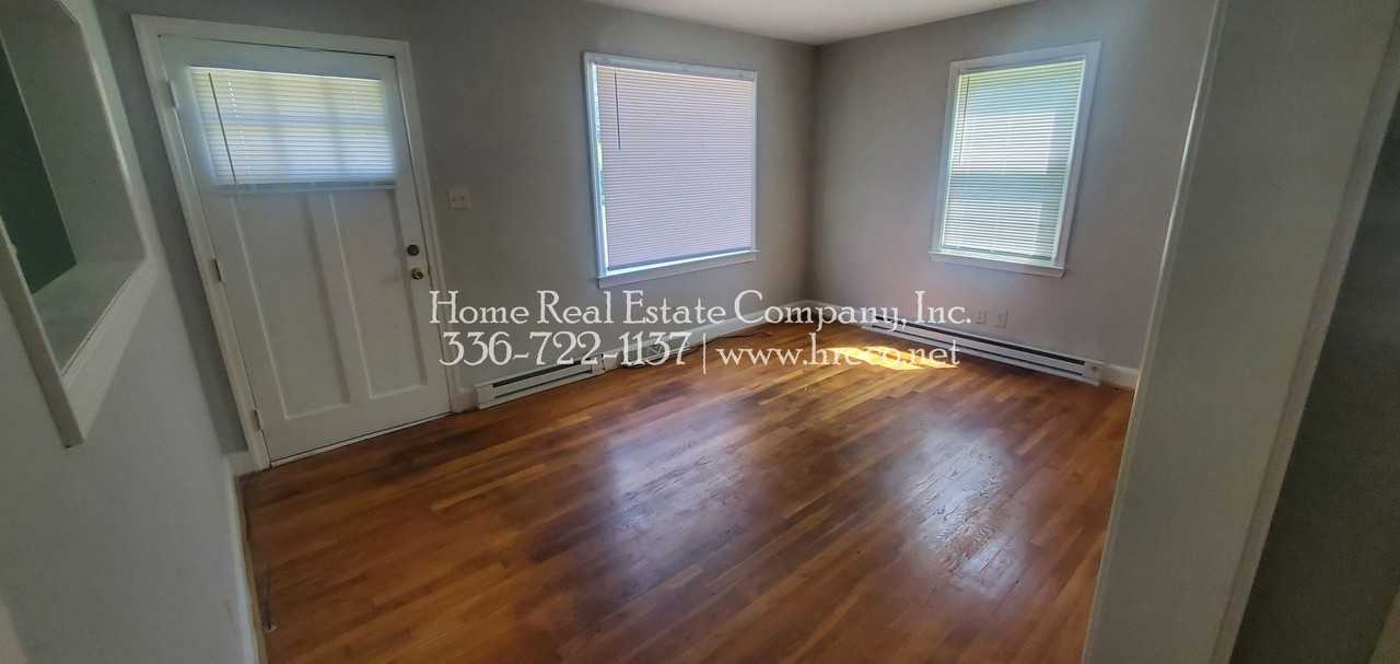 1500 Montague St - Photo 2 of 11