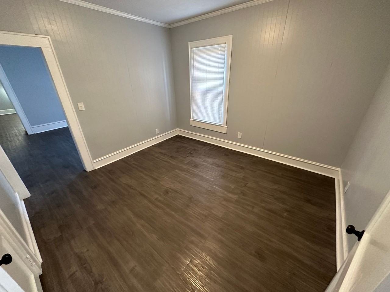 426 426 S. Beaumont Ave-A #A - Photo 4 of 10