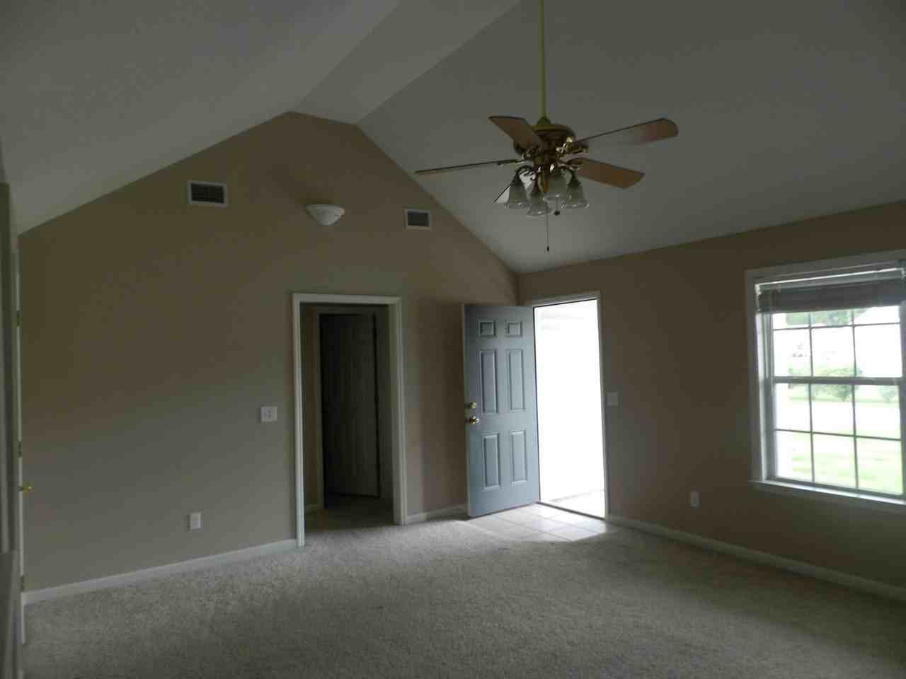 96 Oak St - Photo 2 of 16