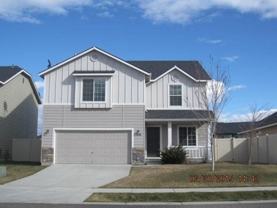 3130 N Fairglen Ave - Photo 1 of 1